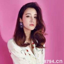 于康和悦悦照片曝光,甜蜜瞬间引网友热议