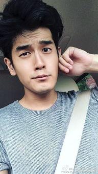 向洋家庭背景,百年传承，辉煌历程